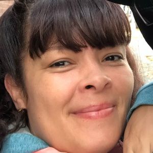 Meet your Posher, Yolanda